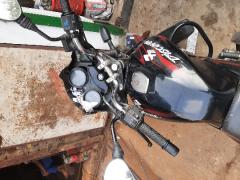 BAJAJ DISCOVER 150F